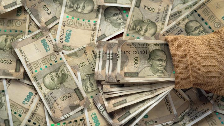 ₹9 crore cash seized from car going from Bengaluru to Tamil Nadu