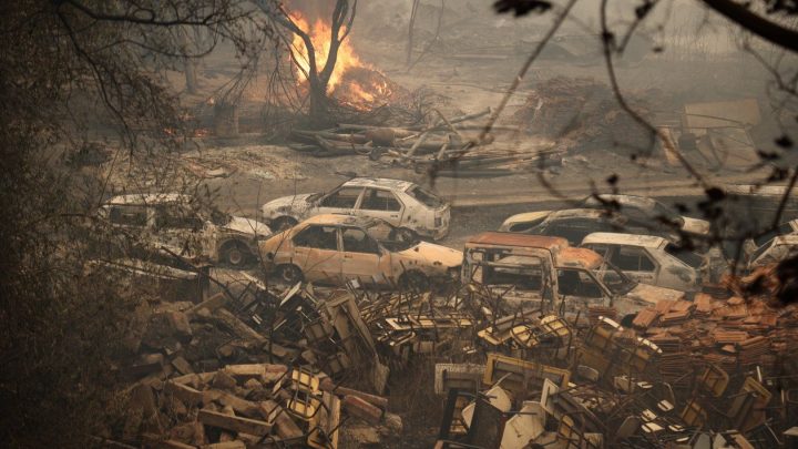 Algeria residents mourn neighbours lost in wildfire aftermath
