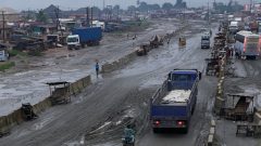 People stranded for days on dilapidated Nigerian highway
