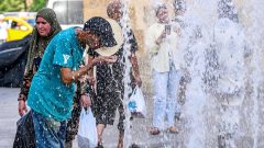 Tunisians desperate for water as taps run dry