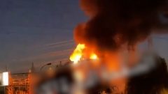 Fire breaks out after unidentified explosions at oil refinery in Baghdad