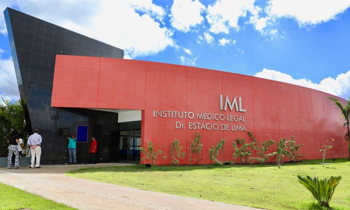 Casal é morto com mais de 30 tiros dentro de casa na Chã da Jaqueira, em Maceió