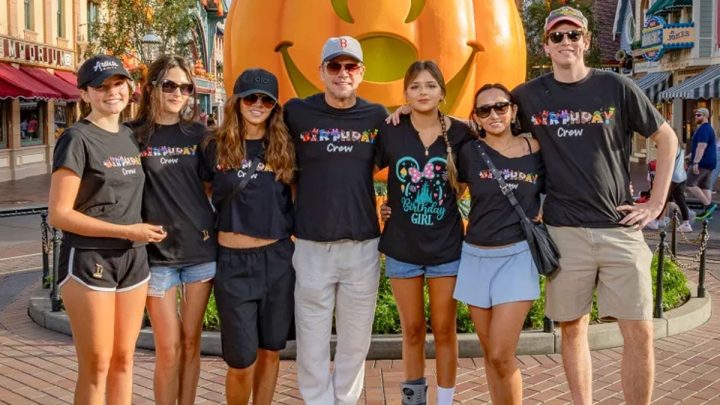 Matt Damon takes family to Disneyland for daughter’s birthday