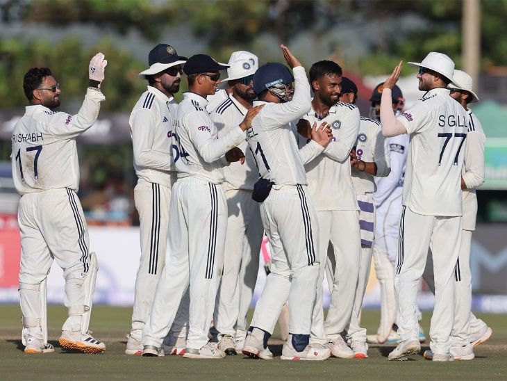 टीम इंडिया गॉल टेस्ट जीतने से 6 विकेट दूर: श्रीलंका को 288 रन और बनाने हैं, डी सिल्वा-दिनूषा नाबाद; आज आखिरी दिन0:52Play video