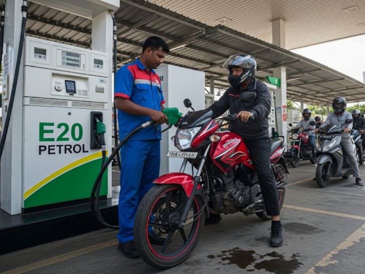 सरकार के आर्थिक सलाहकार बोले- E20 से गाड़ियों को नुकसान: E10 पेट्रोल फिर शुरू हो; फ्यूल में 30% एथेनॉल मिलाया तो खाद्य संकट संभव0:58Play video
