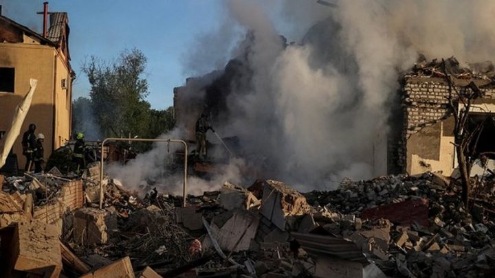 Ukraine orders evacuations from centre-east region over Russia threat