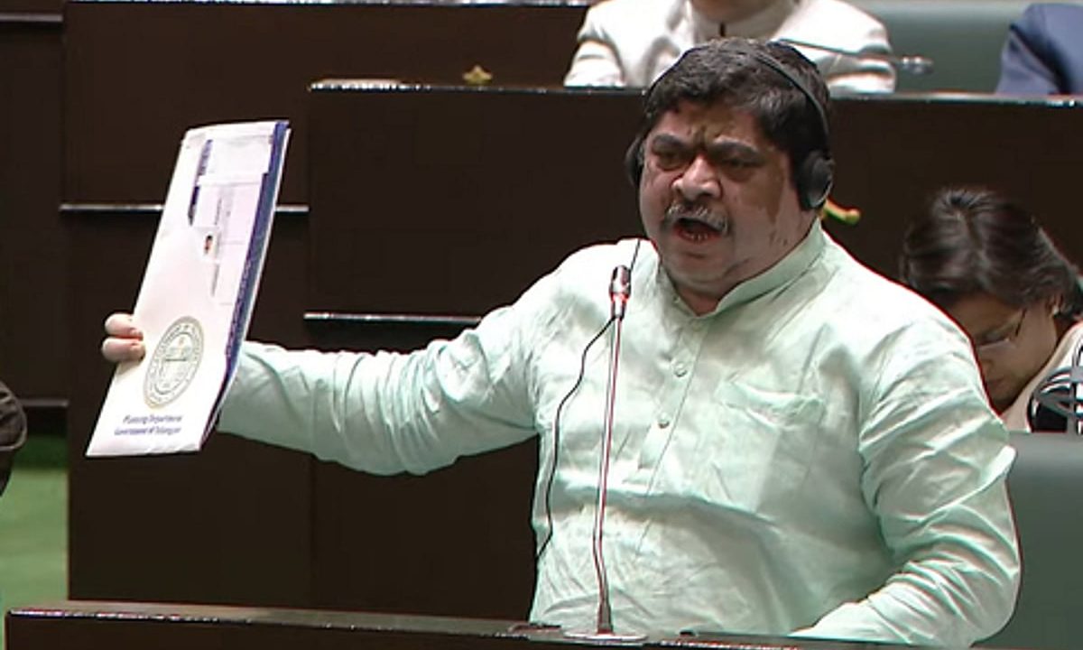 Auto workers to get welfare board, says Ponnam Prabhakar