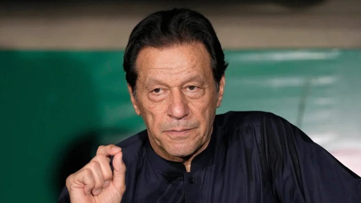 Pakistan Supreme Court orders to move ex-PM Imran Khan from jail to hospital