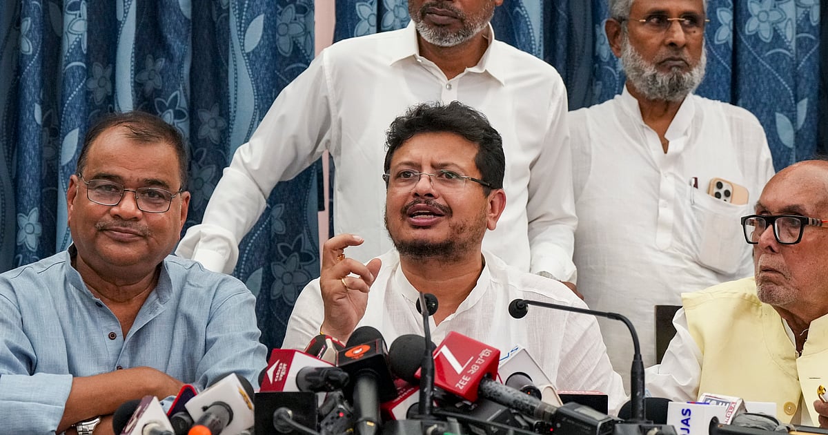 Calcutta HC allows rebel TMC MLA Ritabrata Banerjee to continue as LoP for now