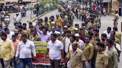 Hours after public apology, auto association leader Dinabandhu held from Puri