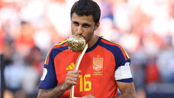 Rodri set to arrive as Barcelona finalize transfer from Man City