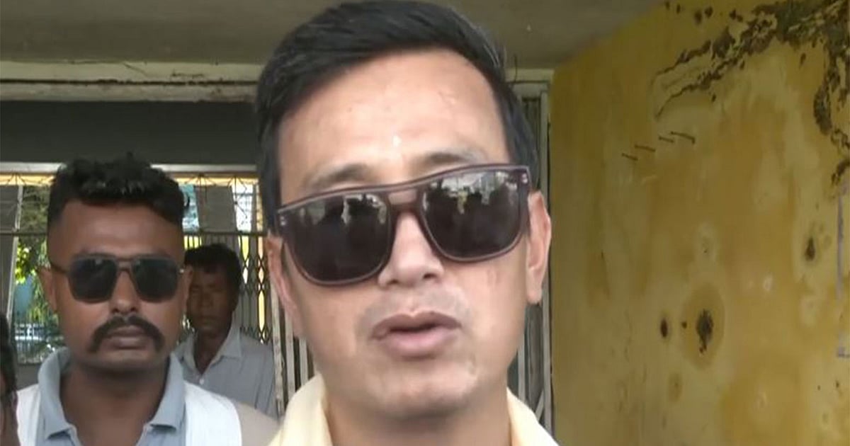 Bhaichung Bhutia urges fans to boycott Brazil match over Rs 70-crore spend