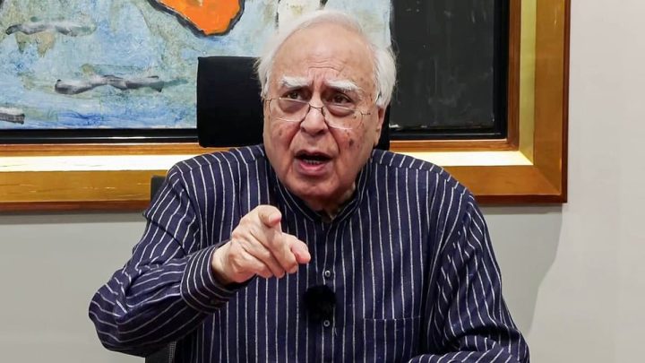 Kapil Sibal asks Shah if Modi, Vajpayee sang full Vande Mataram