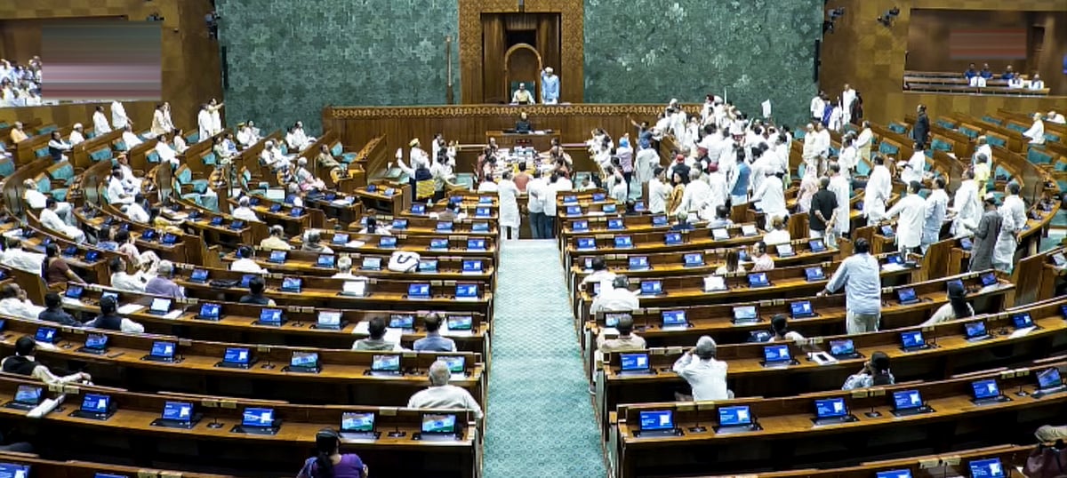 Nearly 50% of Lok Sabha MPs face criminal cases, over 4,000 pending against lawmakers: SC told
