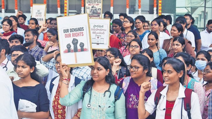 Andhra Pradesh's junior doctors strike as talks with government fail