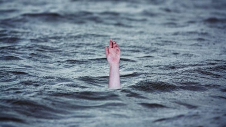Lakshadweep cops on board sunk boat still missing