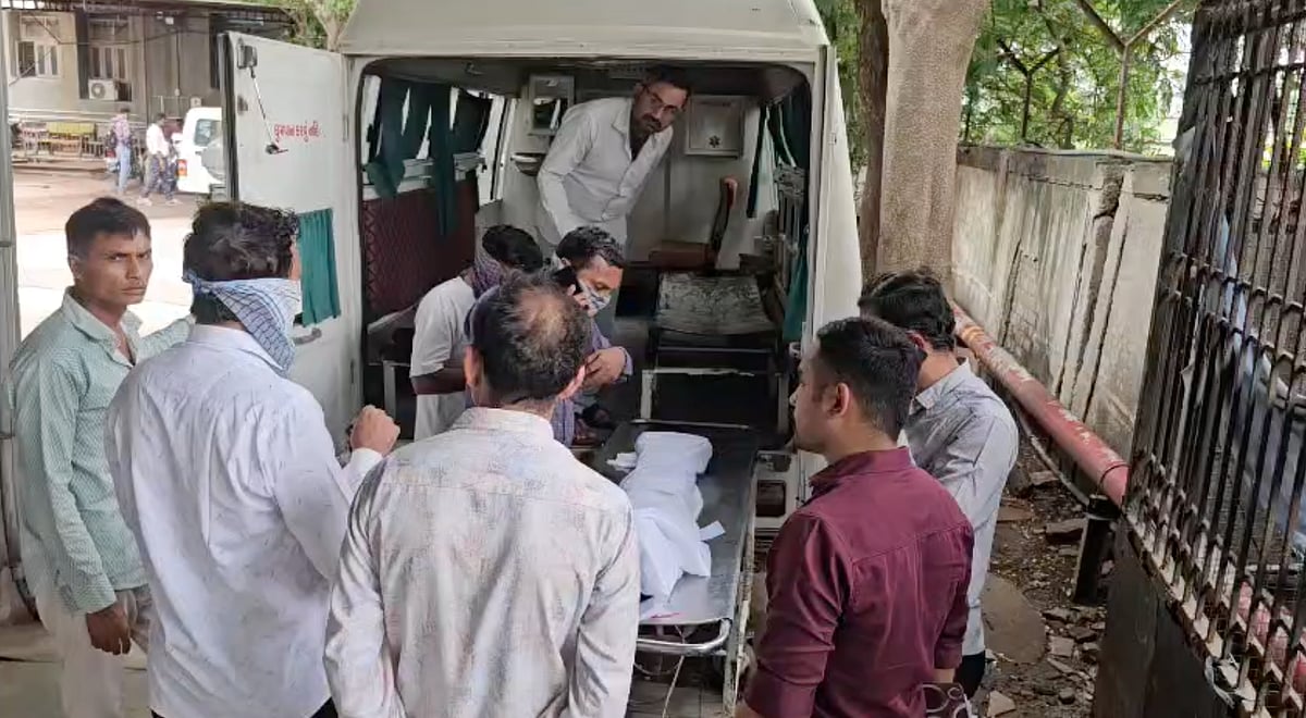 Five-year-old girl dies after family falls ill following restaurant meal in Surat