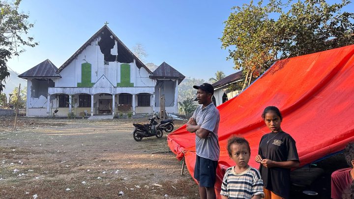 Fear grips children after deadly earthquake in eastern Indonesia leaves thousands displaced
