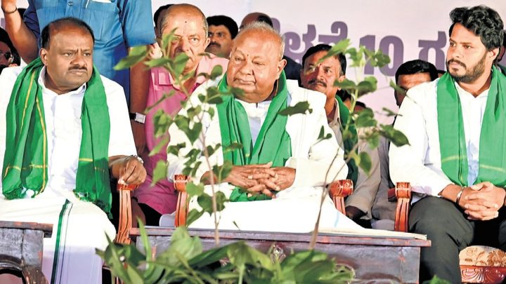 HD Kumaraswamy challenges Congress for open debate