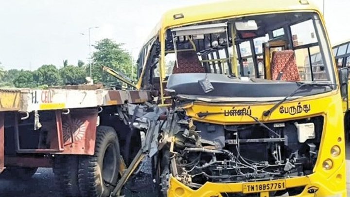 Driver, students hurt as truck hits school bus in Chennai