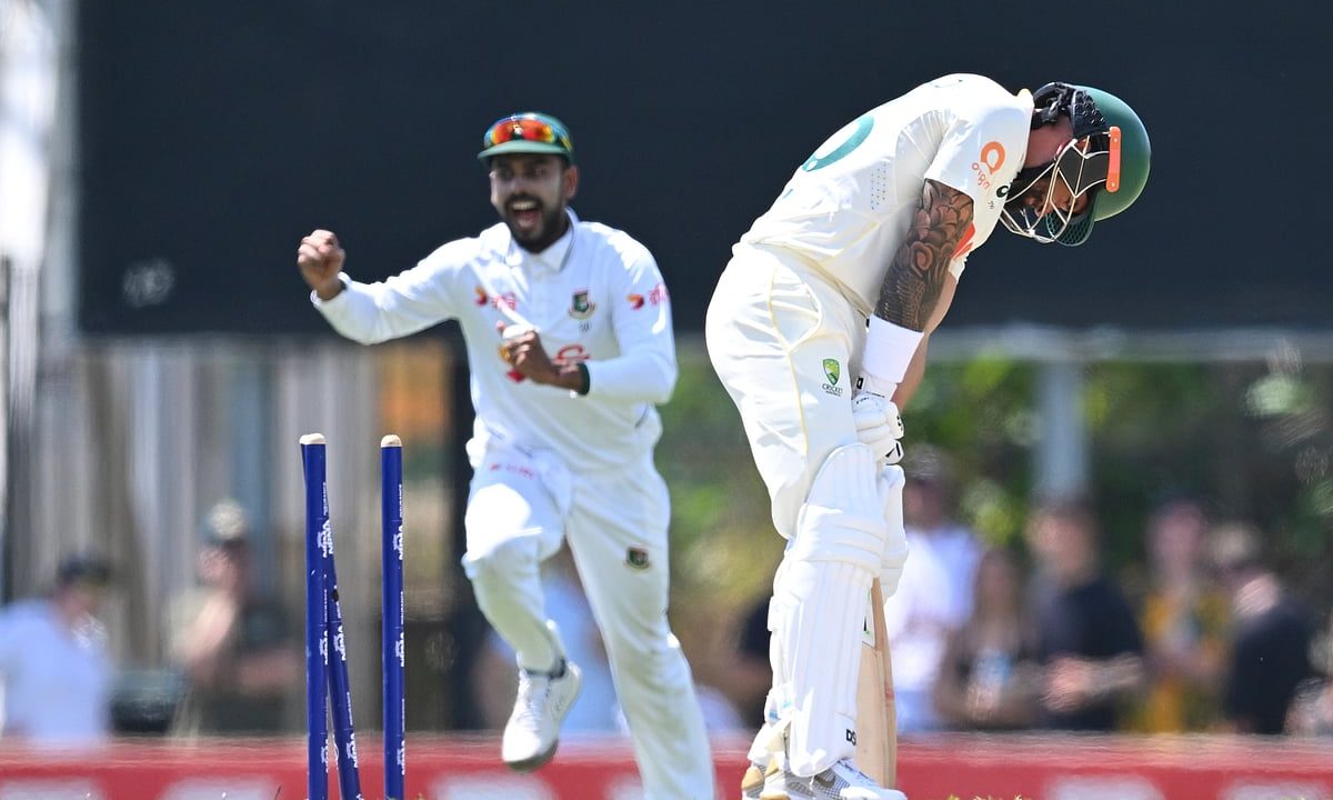 Australia drops Weatherald, recalls Renshaw after shock loss to Bangladesh in 1st cricket test