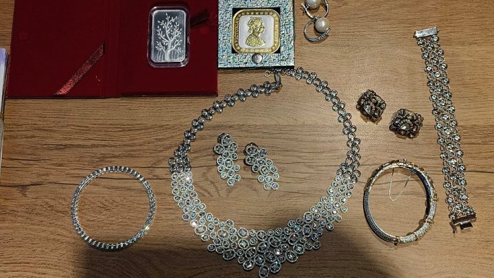 Unattended bag at Ahmedabad airport triggers security alert, valuables worth Rs 2.97 lakh found