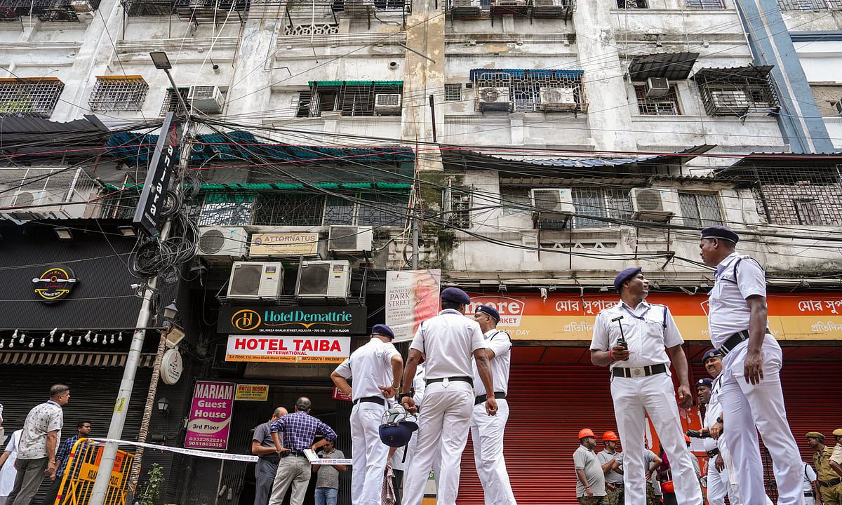 Four of Bangladeshi family among nine killed in Kolkata hotel fire