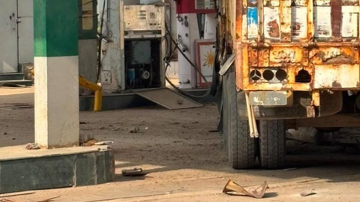 Delhi CNG blast: Fuel pump worker lay bleeding for over 30 minutes, claims family