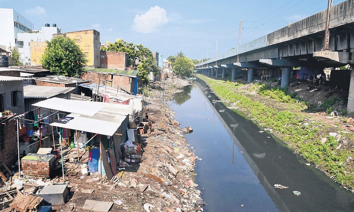 Boats, floating restaurants in TN’s plan to revive Buckingham stretch