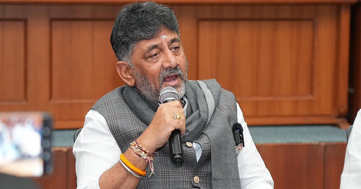 Nagendra issue: Karnataka CM DKS invites Oppn for debate