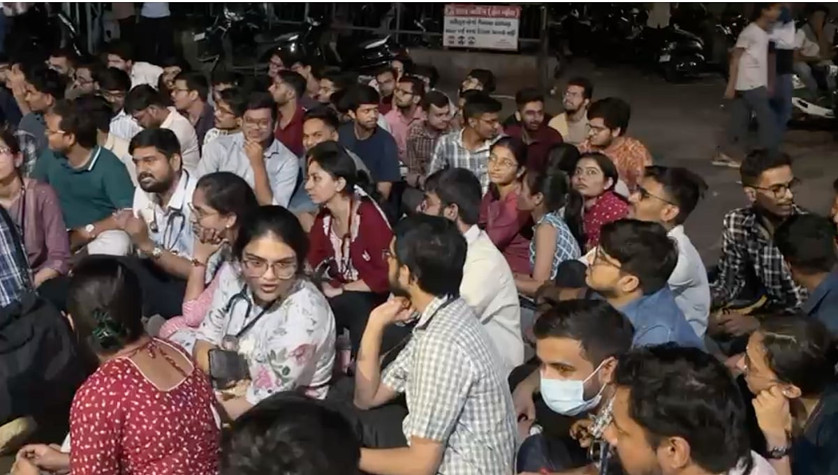 Gujarat senior doctor detained after slapping female resident doctor at Rajkot Civil Hospital
