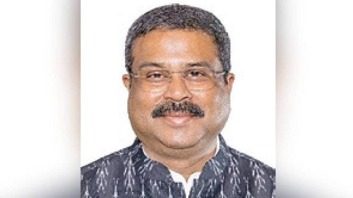 Naveen shedding crocodile tears on MMDR: MP Pradhan