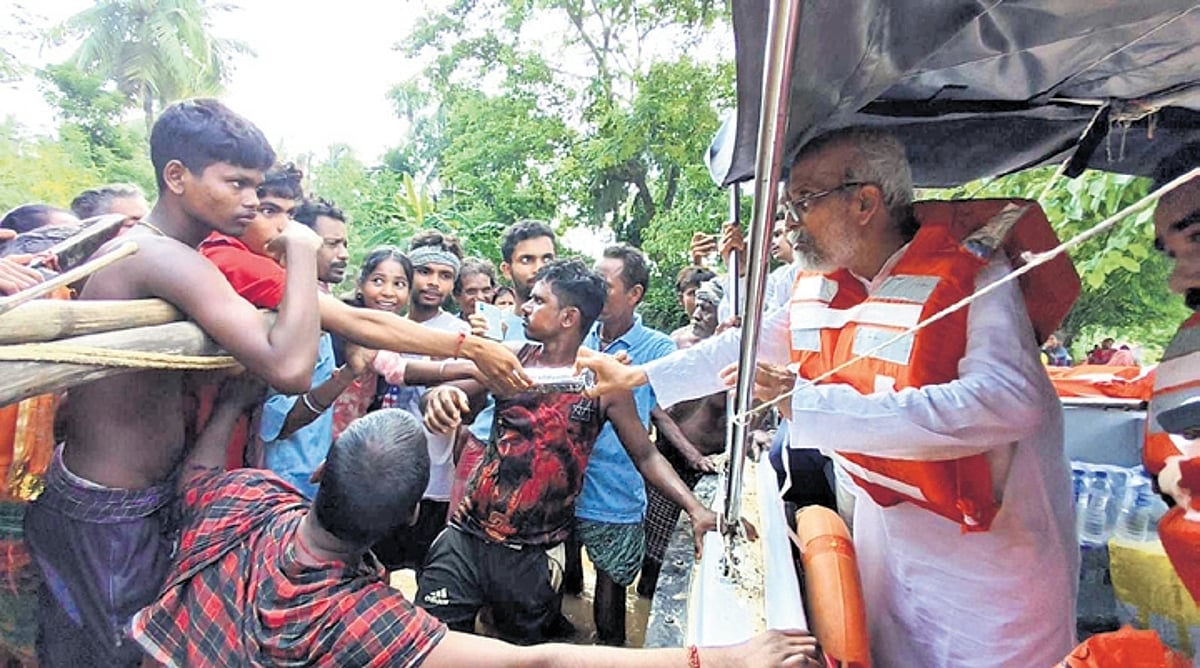 Balsore flood situation eases, MP Pratap Chandra Sarangi takes stock of relief work