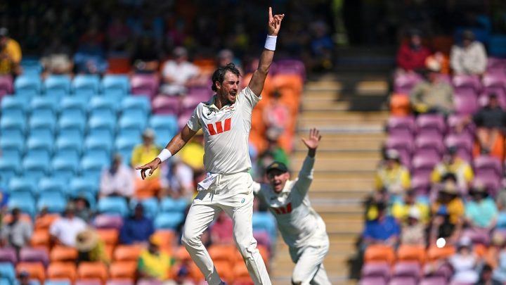 Starc's cricket master-class: 6 1st-innings wickets for Australia against Bangladesh