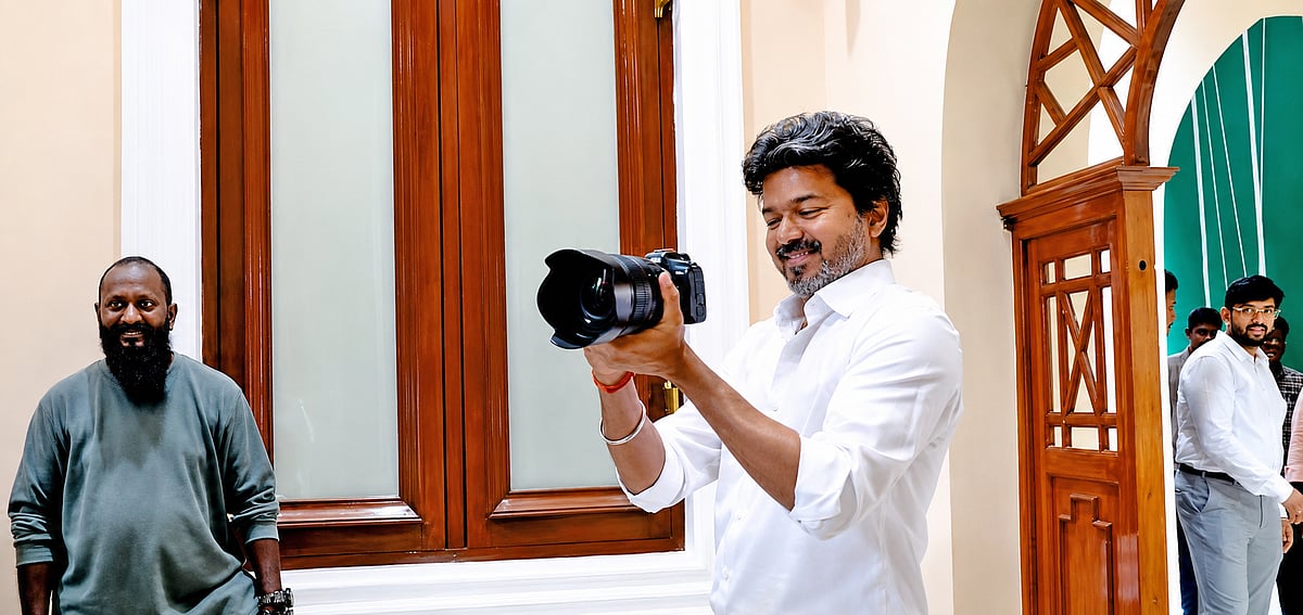 TN CM brings photographers in foucs