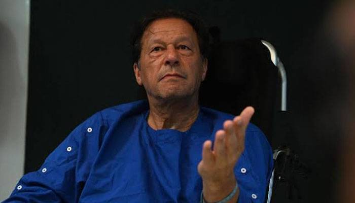 بانی پی ٹی آئی کی ہسپتال منتقلی کے فیصلے پر نظر ثانی کی درخواست سپریم کورٹ میں دائر