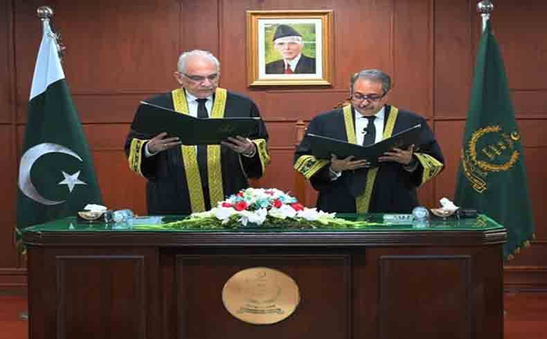 جسٹس سید حسن اظہر رضوی نے وفاقی آئینی عدالت کے قائم مقام چیف جسٹس ...