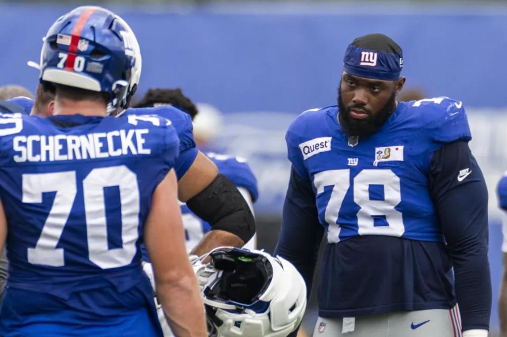 Giants determined to keep star O-lineman Andrew Thomas healthy