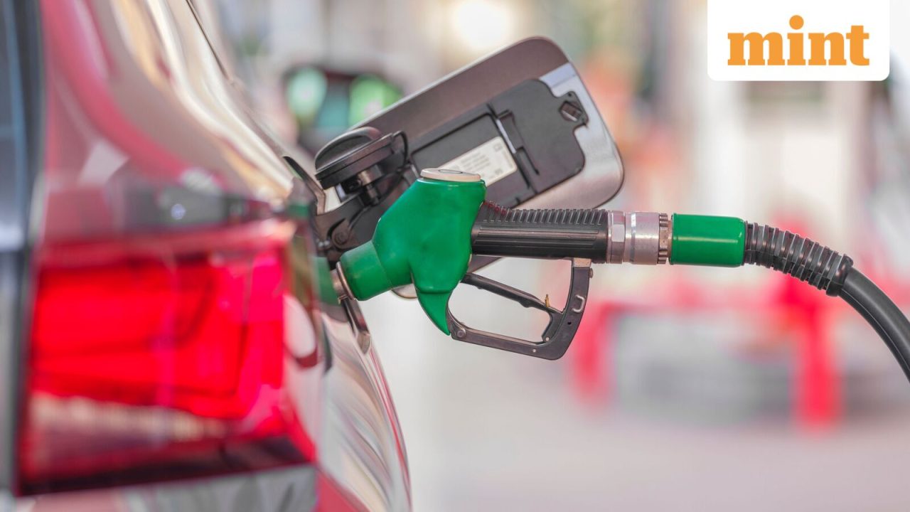 Fuel prices on 18 August: Here's how much petrol, diesel costs in Delhi, Mumbai