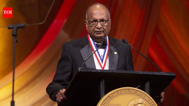 NewsIIT Delhi engineer built India’s sonar in 1971: How his MIMO changed 4G, 5G