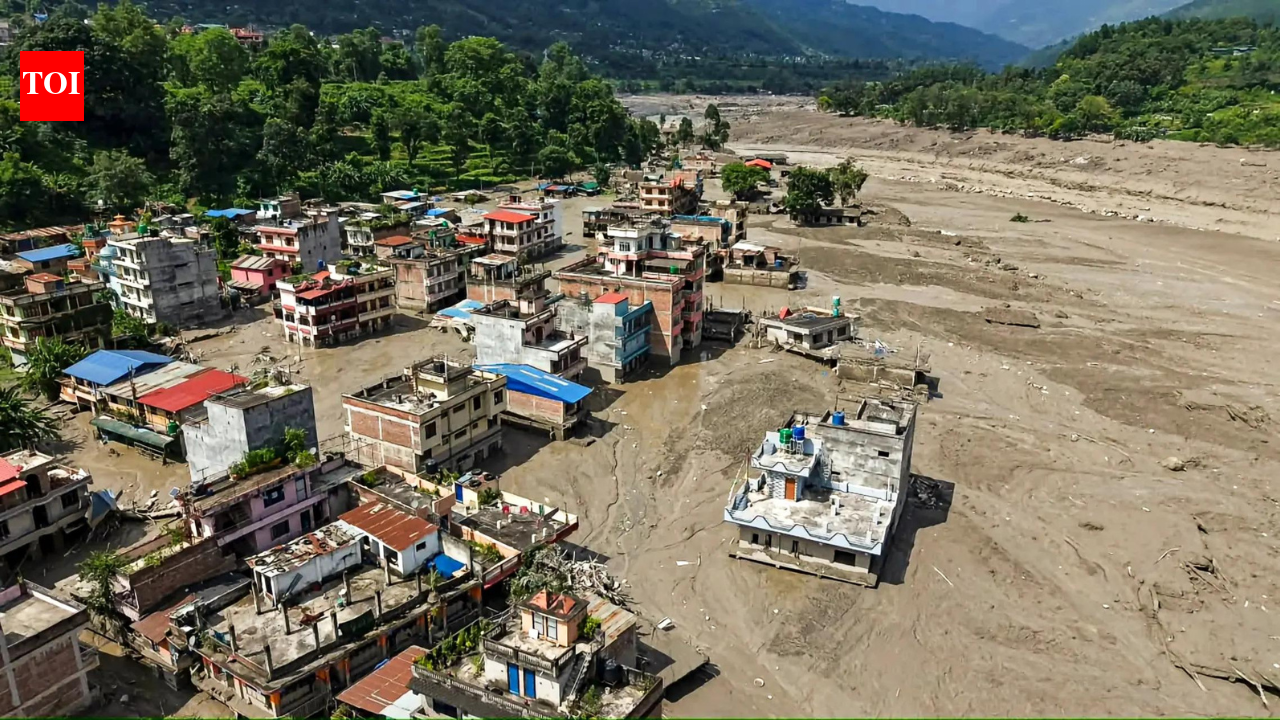 South AsiaLiveIndia, US, China extend emergency aid to Nepal as toll crosses 160