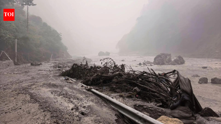 Barrier lake near Nepal border could breach in 3 days, China warns