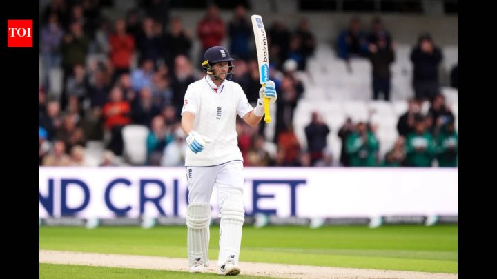 NewsJoe Root equals Sachin Tendulkar’s record for most fifties in Test cricket