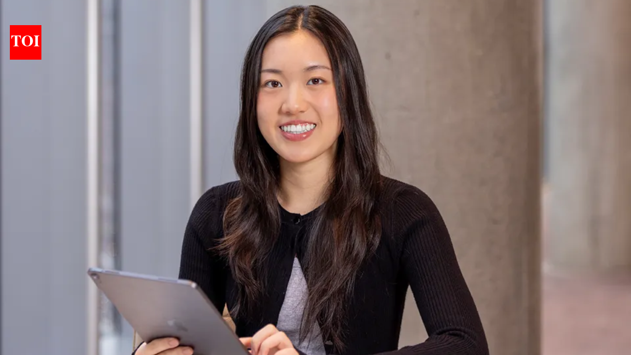 Meet Audrey Zheng, 17, who developed a pancreatic cancer test