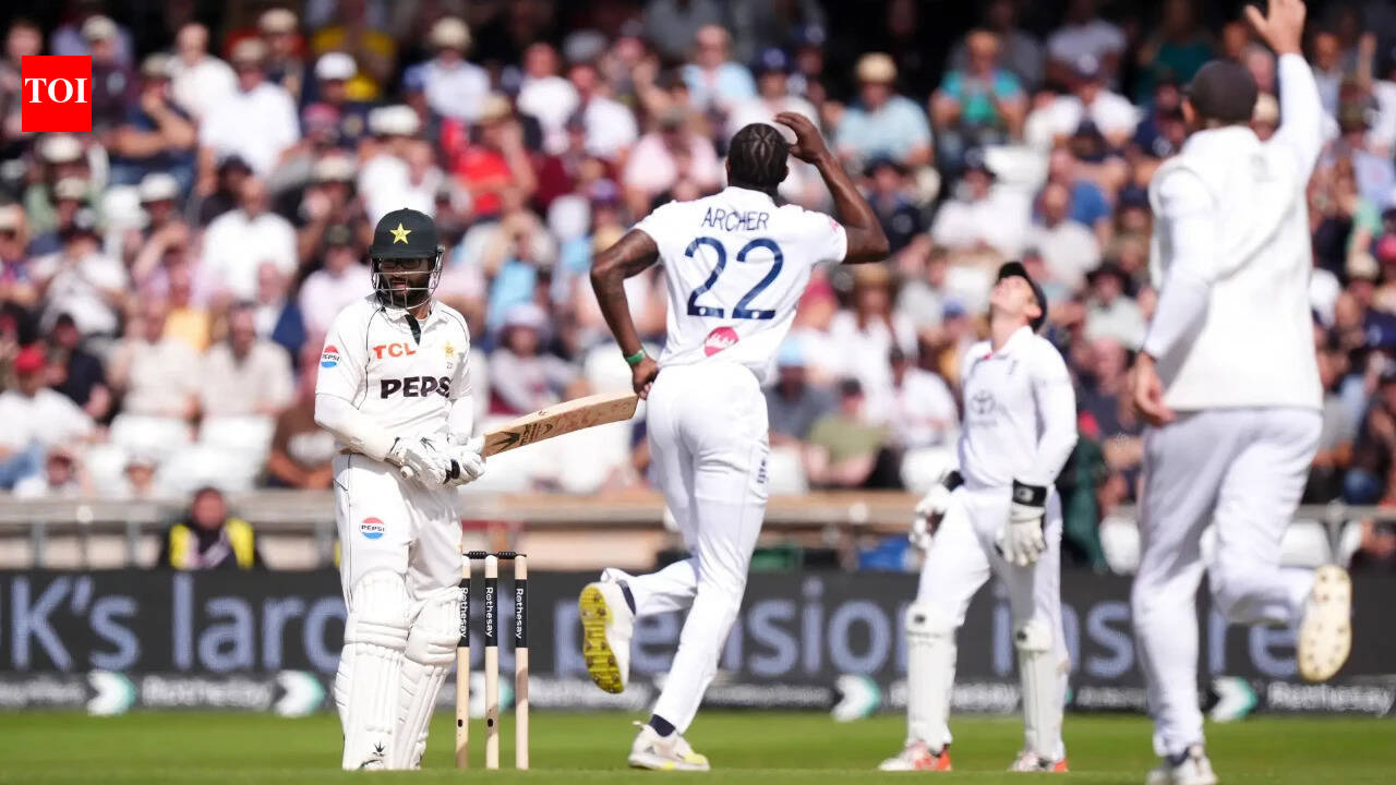 NewsHeadingley horror! Pakistan create unwanted Test record in crushing defeat