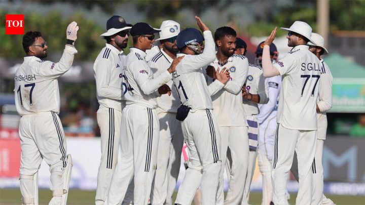 CricketLiveIND vs SL: Sri Lanka 84/4 at stumps on Day 4; India need six wickets on final day