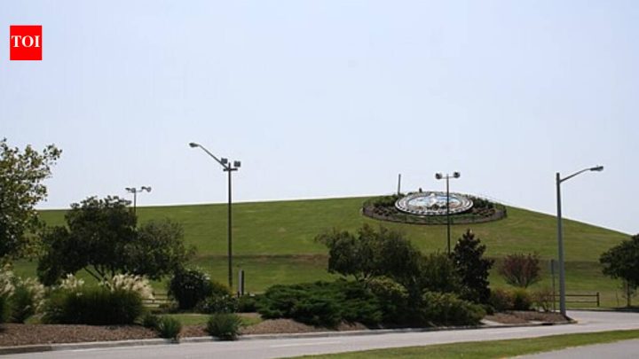 Garbage hill in Virginia Beach became America's first landfill park