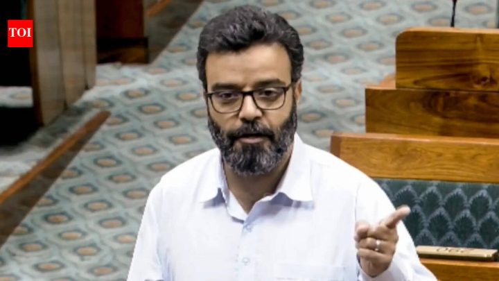 IndiaAmid calls of resignation, NC MP dares party for a show-cause