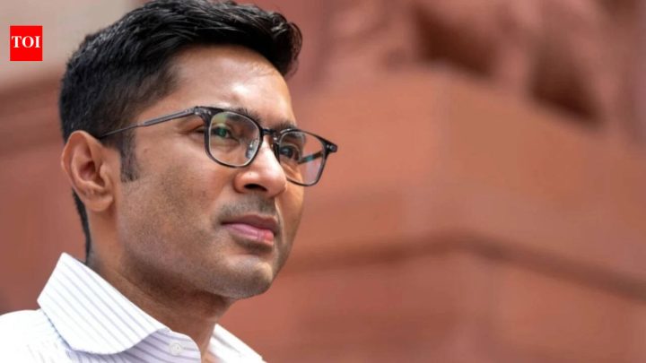 IndiaTMC moves SC against delay in disqualification of 20 rebel MPs