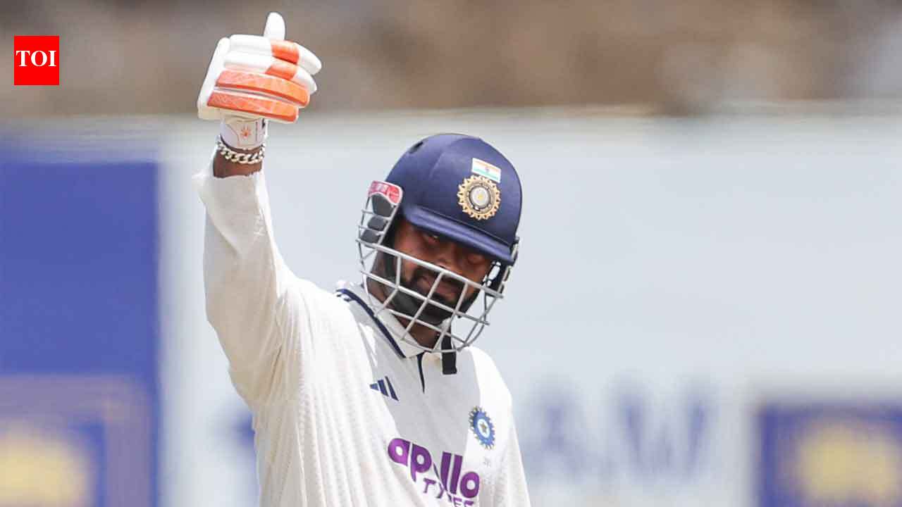 NewsPant breaks another record in Colombo, surpasses Gilchrist in six-hitting feat